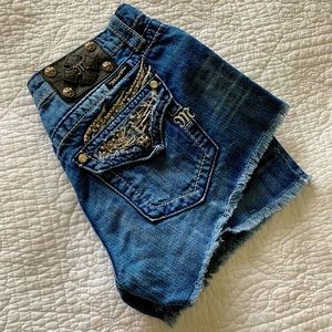 Miss Me Fly High shorts